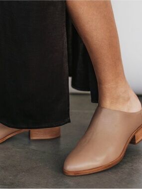 Poppy Barley Taupe Leather Mule Clogs